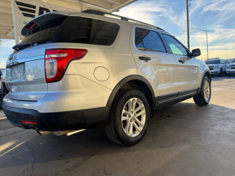 2015 Ford Explorer