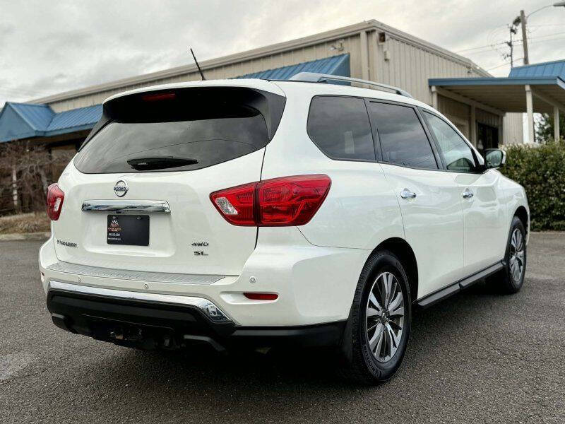 2017 Nissan Pathfinder