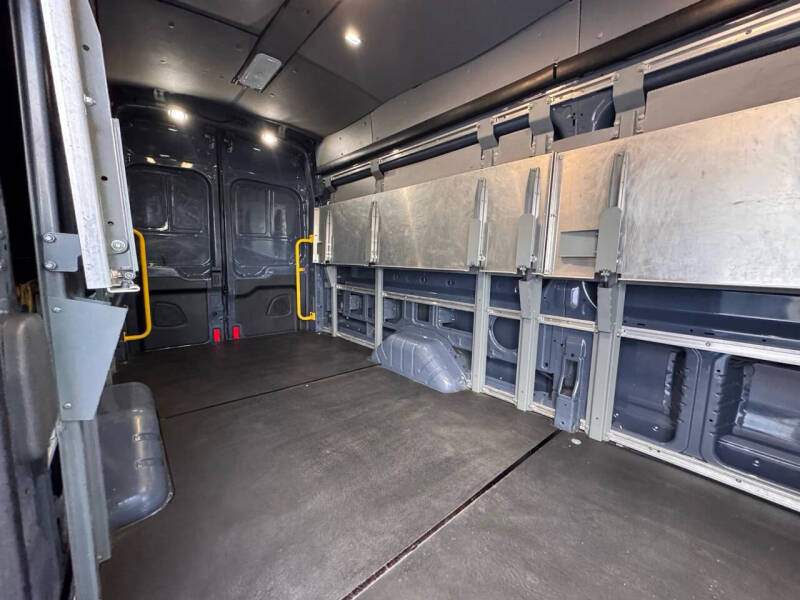 2020 Ford Transit 250