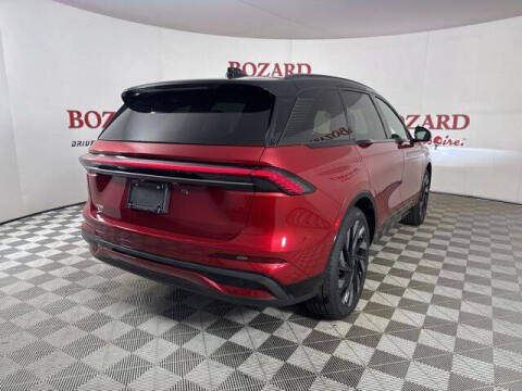 2025 Lincoln Nautilus Reserve