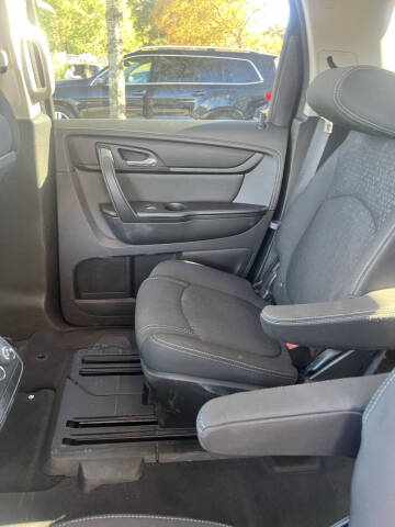 2014 GMC Acadia SLE-2