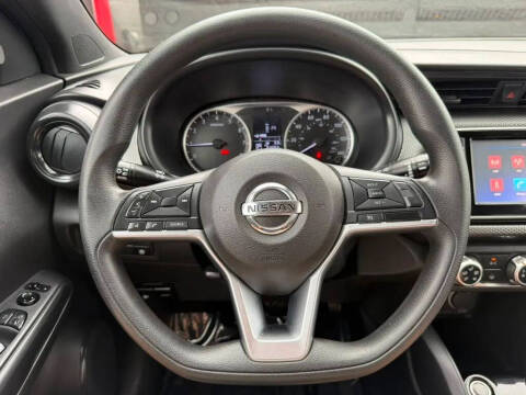 2020 Nissan Kicks S
