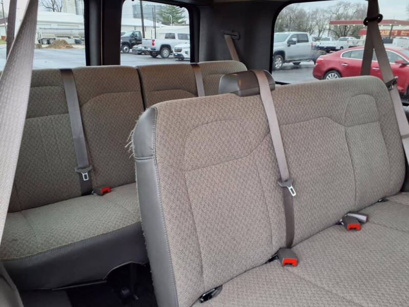 2023 Chevrolet Express LS 3500