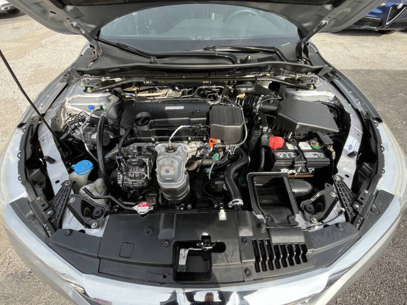 2017 Honda Accord Sport w/Honda Sensing