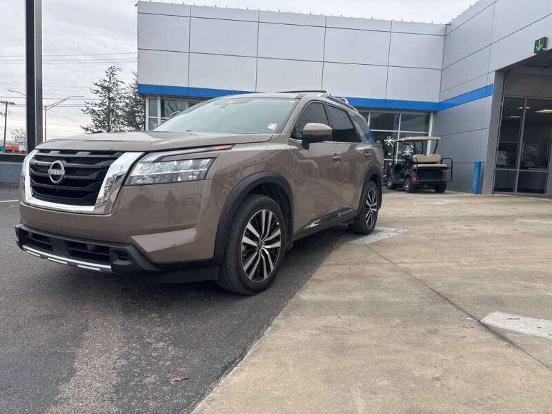 2024 Nissan Pathfinder Platinum