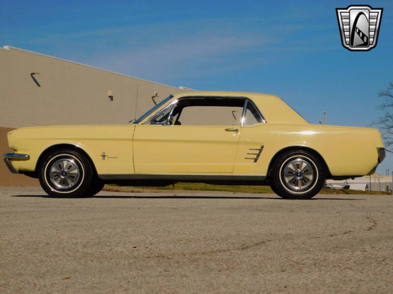 1966 Ford Mustang