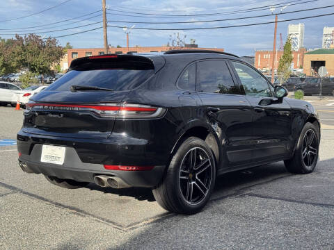 2020 Porsche Macan S