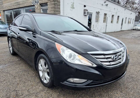 2011 Hyundai Sonata for sale at Nile Auto in Columbus OH