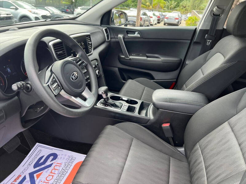 2022 Kia Sportage LX