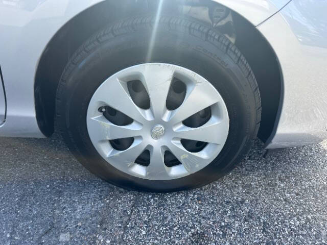 2014 Toyota Prius c Three