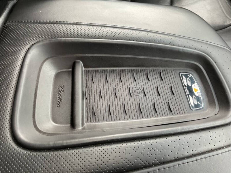 2016 Cadillac Escalade Platinum