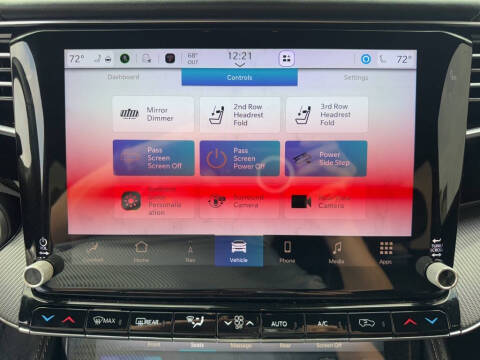 2022 Jeep Grand Wagoneer Series II