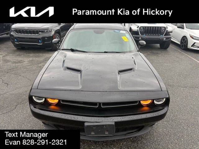 2023 Dodge Challenger SXT