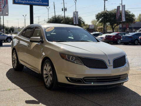 2015 Lincoln MKS