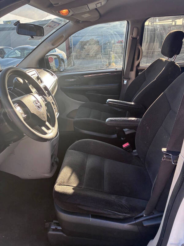 2017 Dodge Grand Caravan SE Plus