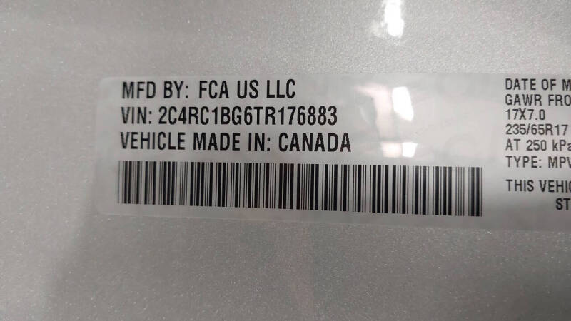 2026 Chrysler Pacifica Select