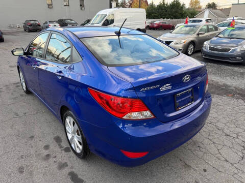 2014 Hyundai Accent GLS