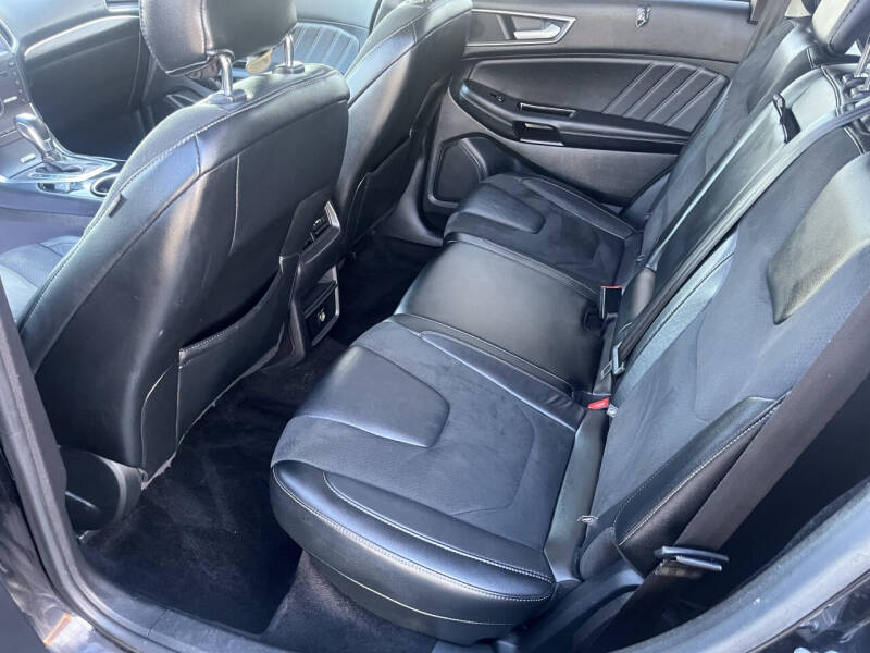 2016 Ford Edge Sport