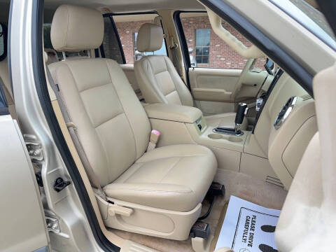 2006 Ford Explorer XLS