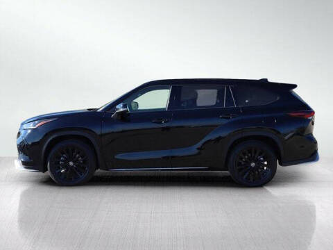 2025 Toyota Highlander XSE