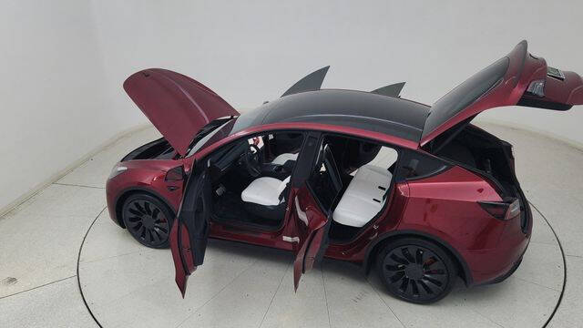 2025 Tesla Model Y Performance