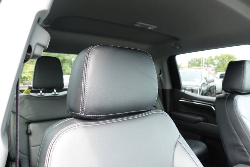 2024 GMC Sierra 1500 Elevation Standard