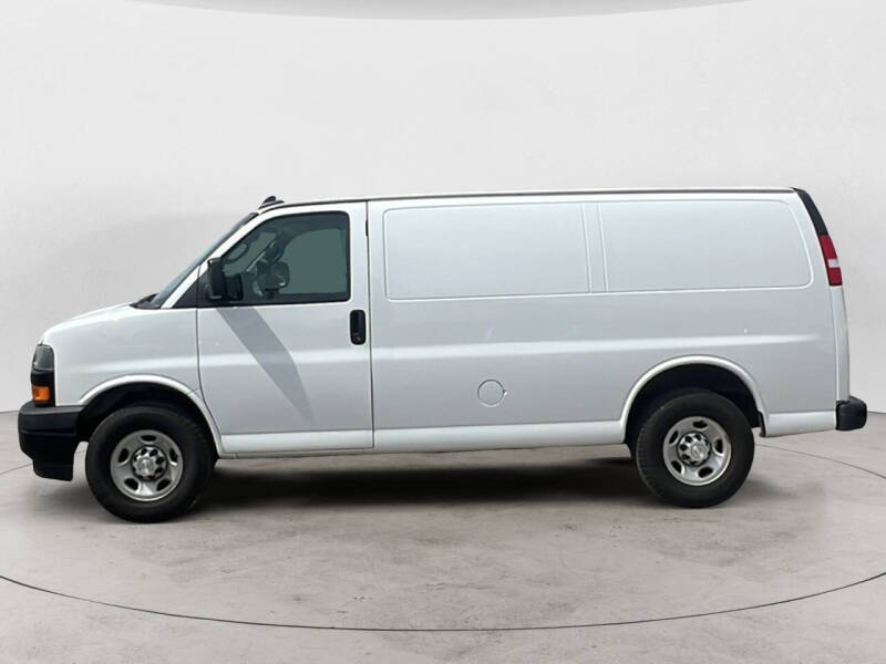 2019 Chevrolet Express 2500