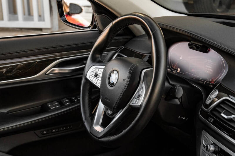 2021 BMW 7 Series 750i xDrive