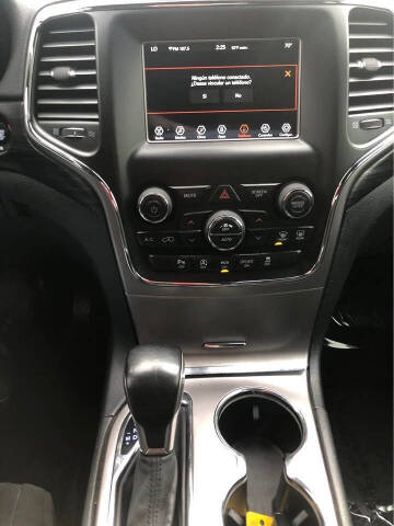 2019 Jeep Grand Cherokee Laredo