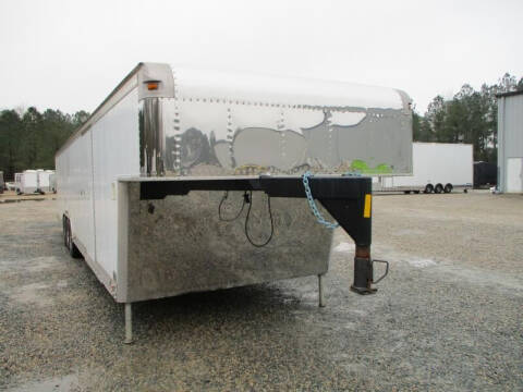 1986 Gold Rush Custom Trailers Gooseneck
