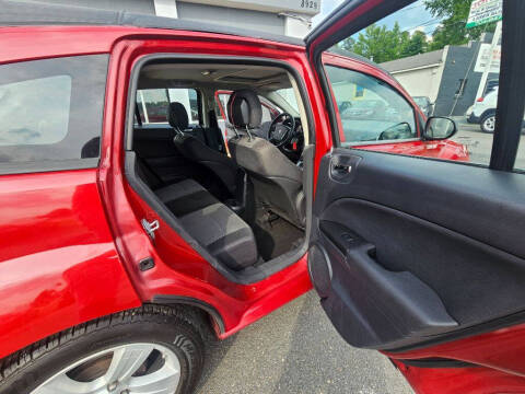 2010 Dodge Caliber SXT