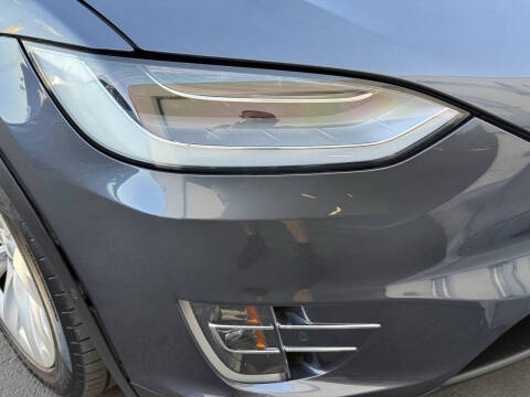 2020 Tesla Model X Long Range Plus