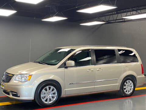 2014 Chrysler Town and Country for sale at AutoNet of Dallas in Dallas TX