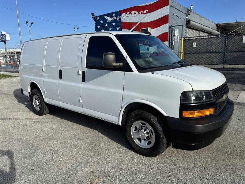 2021 Chevrolet Express 2500