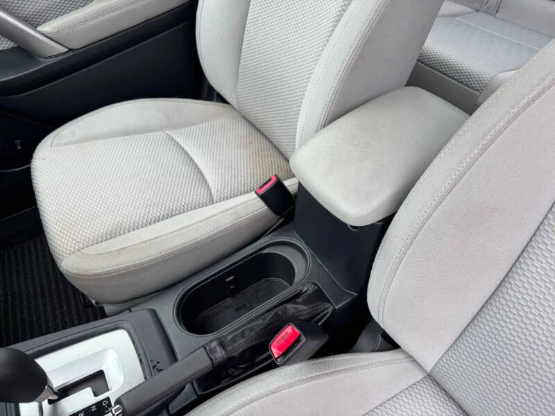 2017 Subaru Forester 2.5i