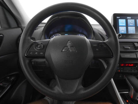 2025 Mitsubishi Eclipse Cross LE