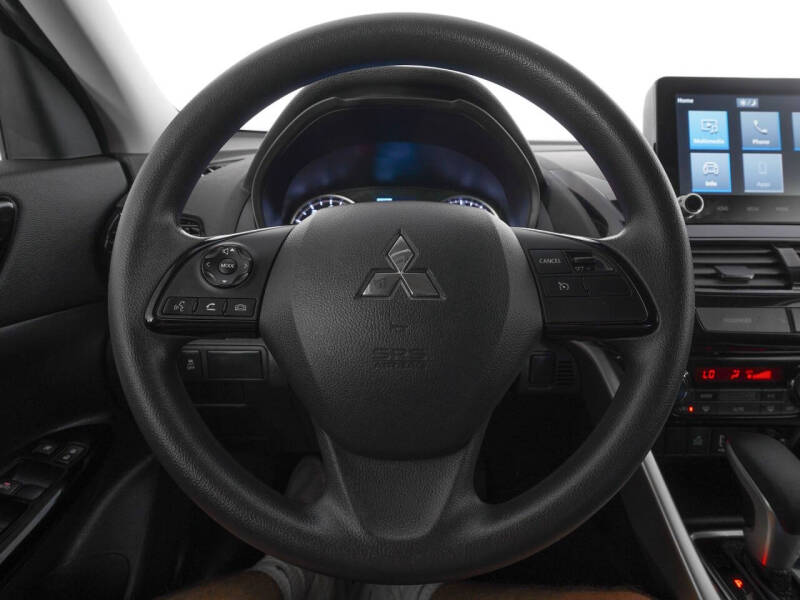 2025 Mitsubishi Eclipse Cross LE
