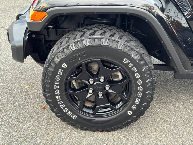 2022 Jeep Gladiator Willys