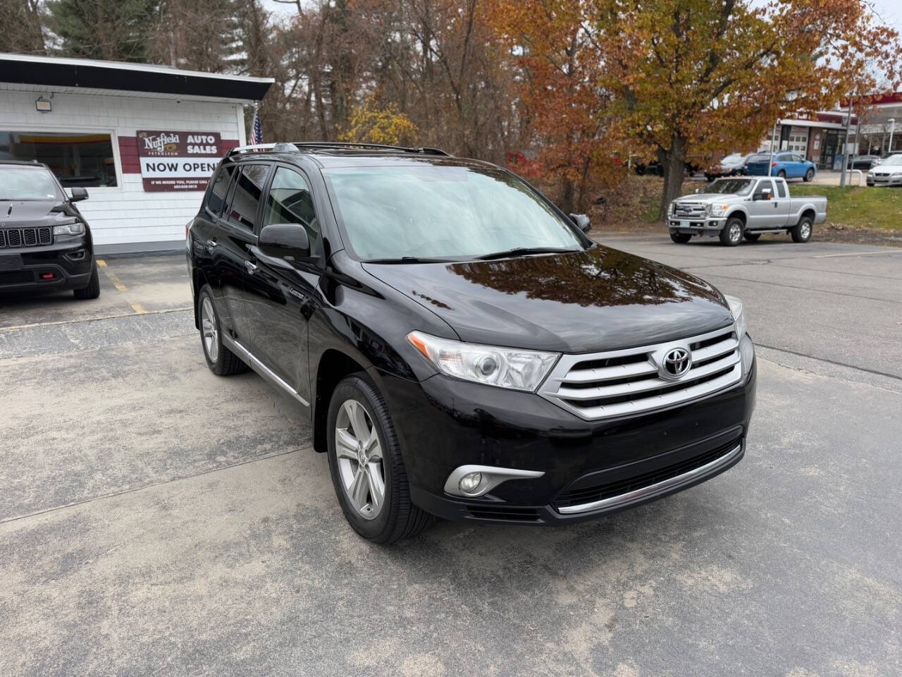 2012 Toyota Highlander for sale at Nutfield Petroleum in Londonderry, NH