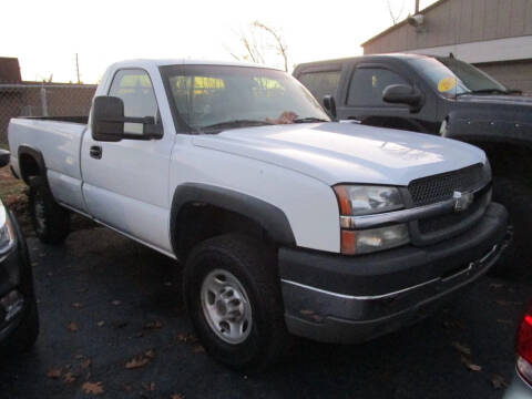 2003 Chevrolet Silverado 2500HD for sale at AUTO AND PARTS LOCATOR CO. in Carmel IN