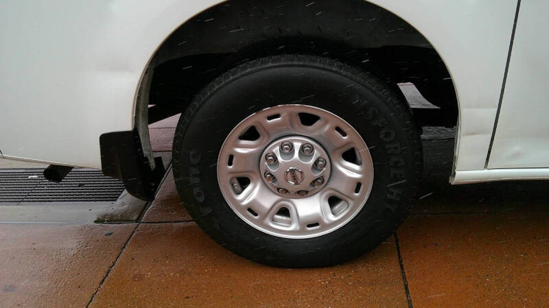 2021 Nissan NV 2500 HD SV