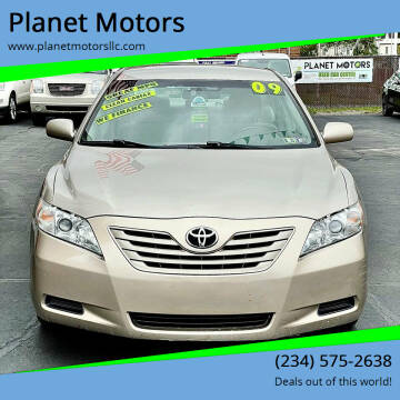 2009 Toyota Camry for sale at Planet Motors in Youngstown OH