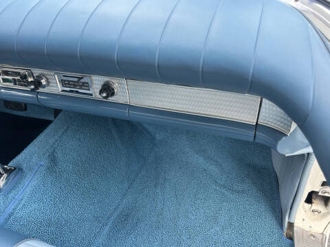 1957 Ford Thunderbird