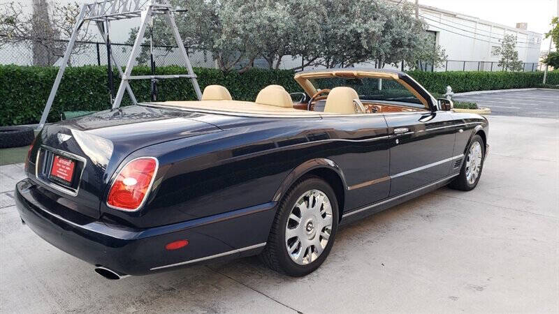 2008 Bentley Azure Base photo 4