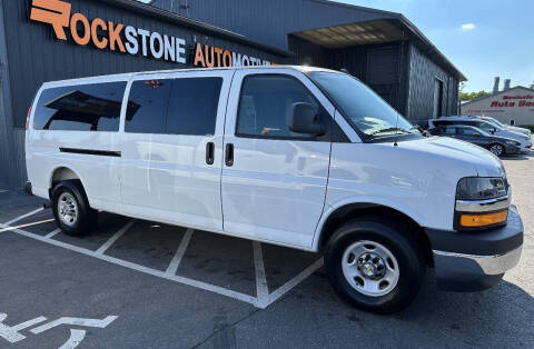 2025 Chevrolet Express LT 3500