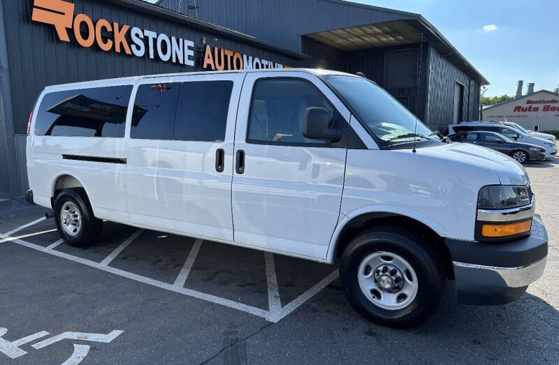 2025 Chevrolet Express LT 3500