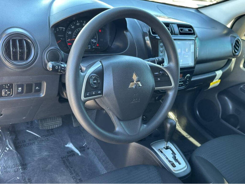 2024 Mitsubishi Mirage G4 LE