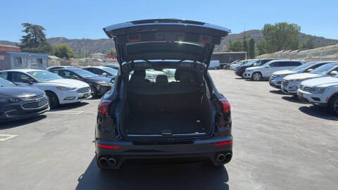 2017 Porsche Cayenne S E-Hybrid