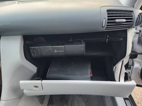 2001 Mercedes-Benz C-Class C 320