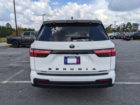 2025 Toyota Sequoia SR5